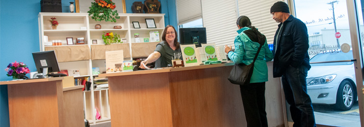 Chiropractic Copperas Cove TX Sheryl Checking In Patients Chiropractic Copperas Cove TX Sheryl Checking In Patients